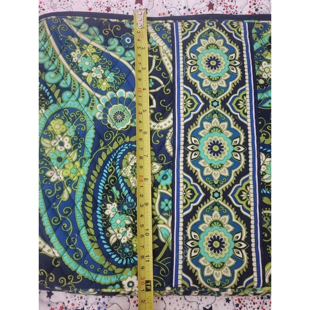 Vera Bradley quilted Zip laptop case Rhythm and Blues Green Paisley TravelSchool